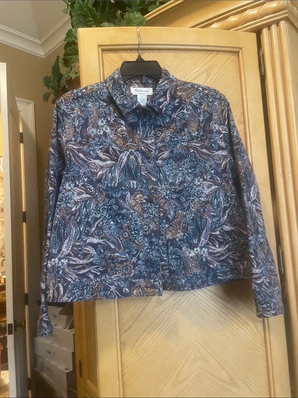 Westbound vintage floral Jean jacket size small p